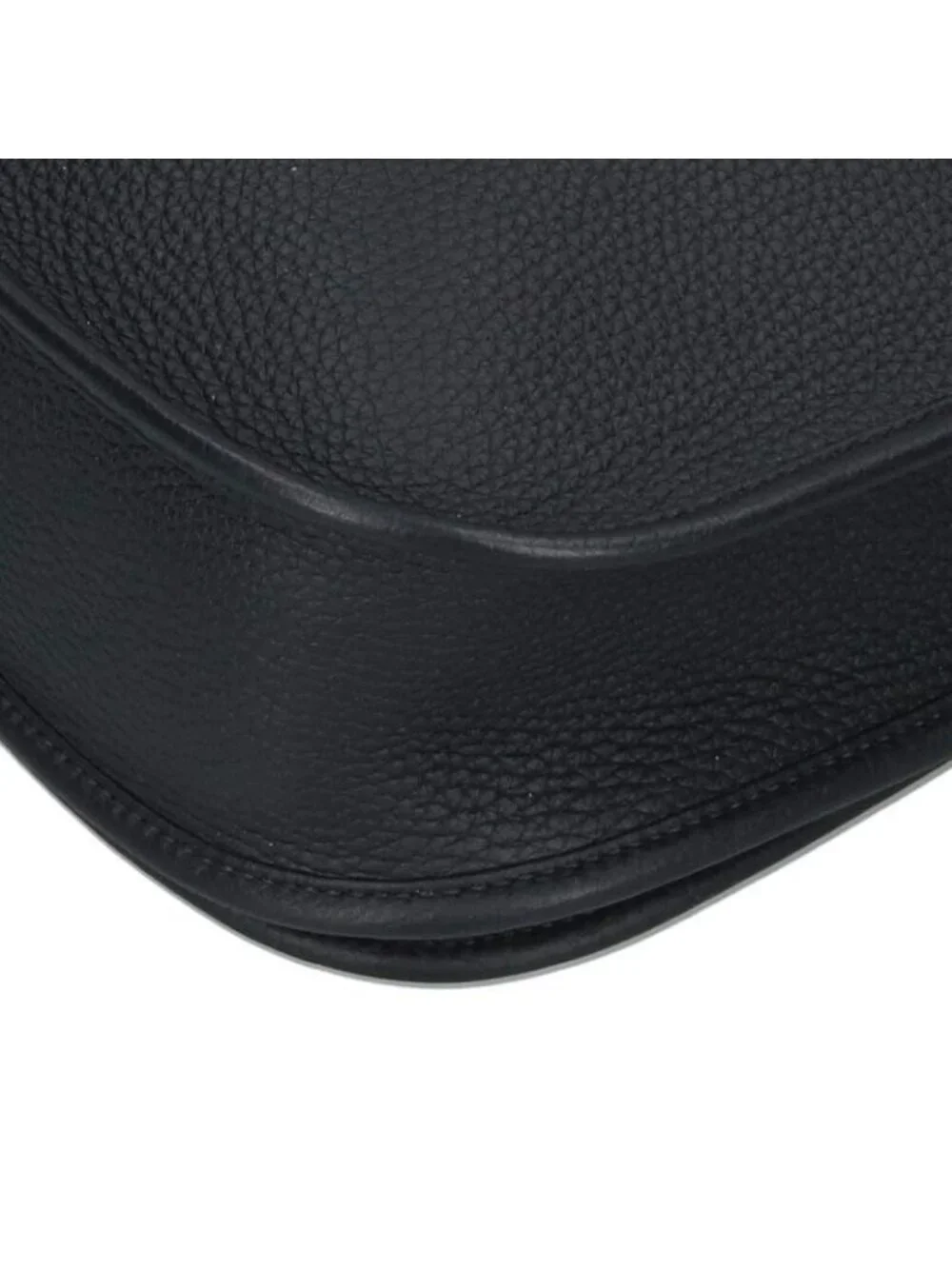Hermes Evelyne 3 PM Black Taurillon Clemence Shoulder Bag